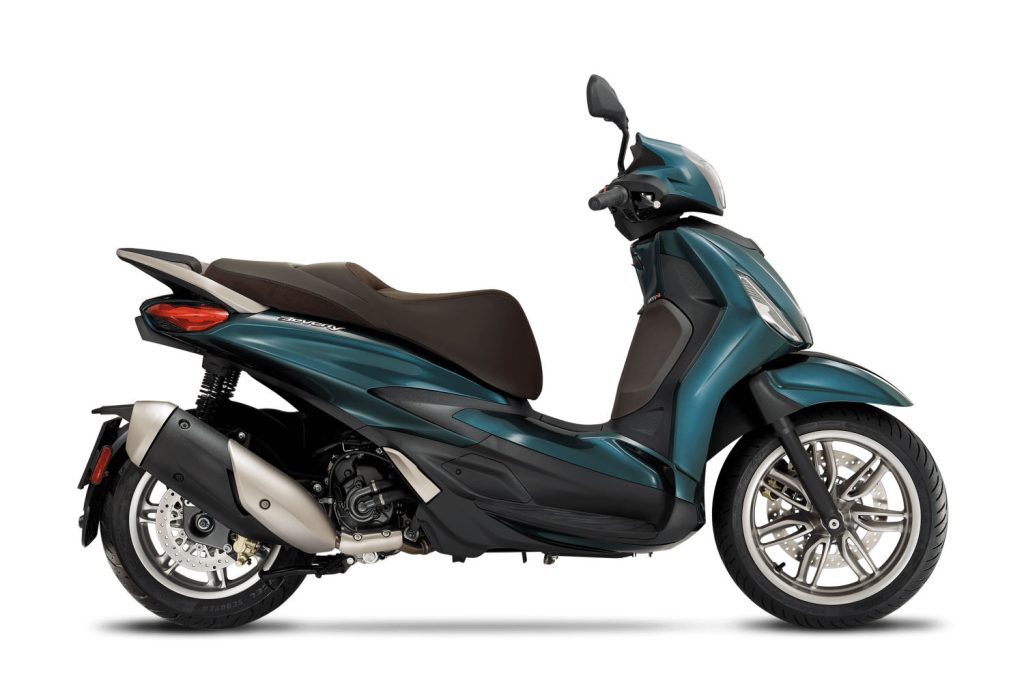 lefkas-motobike-rentals-beverly300cc